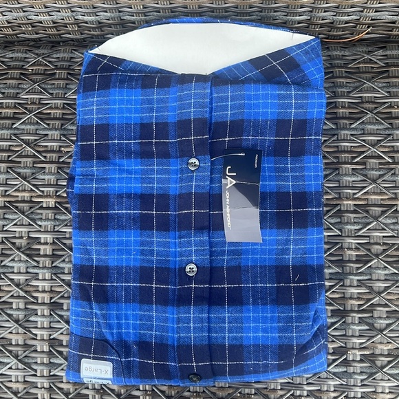 NWT John Ashford Mens Blue Flannel Long Sleeve Button Down Shirt. Size XL - Picture 6 of 9